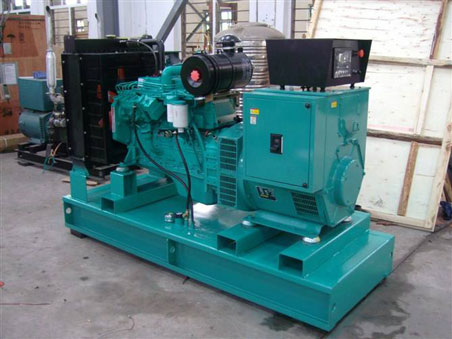 汶上200kw康明斯柴油发电机组图片 汶上200kw康明斯柴油发电机组图片
